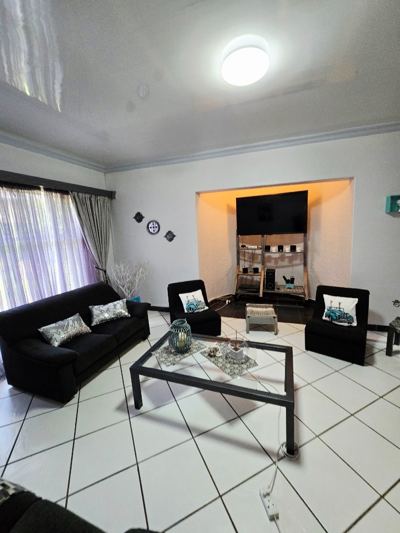 3 Bedroom Property for Sale in Wilkeville North West